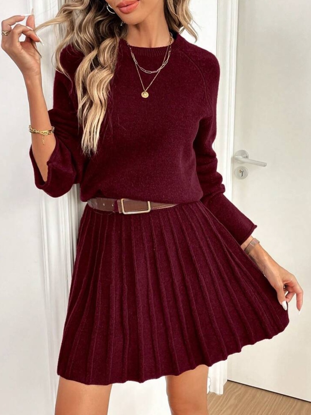 Emery Rose Burgundy Knit Sweater skirt set top 2pc large viral - Picture 3 of 4